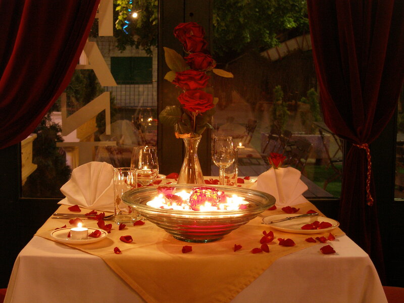 Romantic dinner table setting