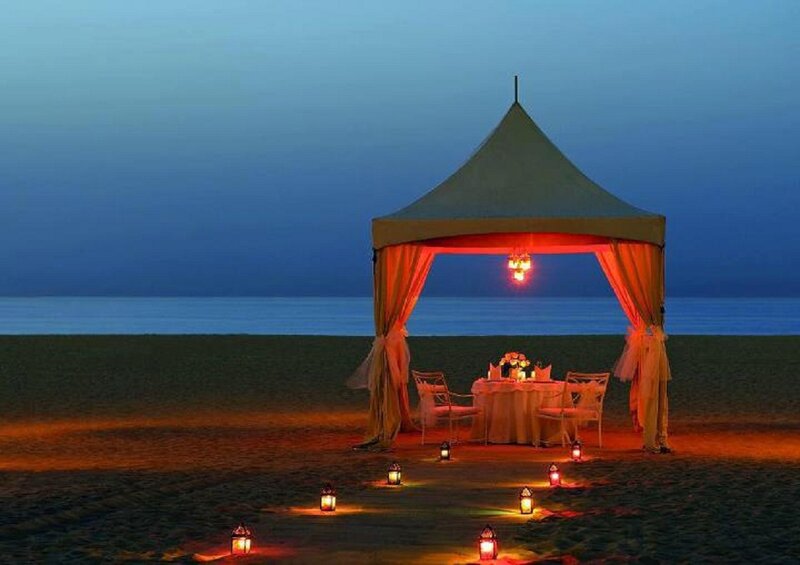 Romantic Dinner Tent