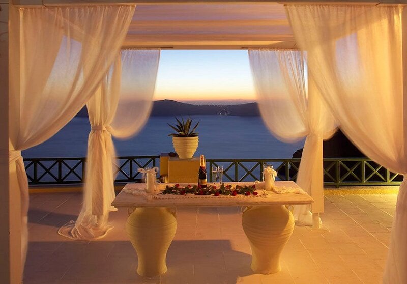 Romantic Table Setting