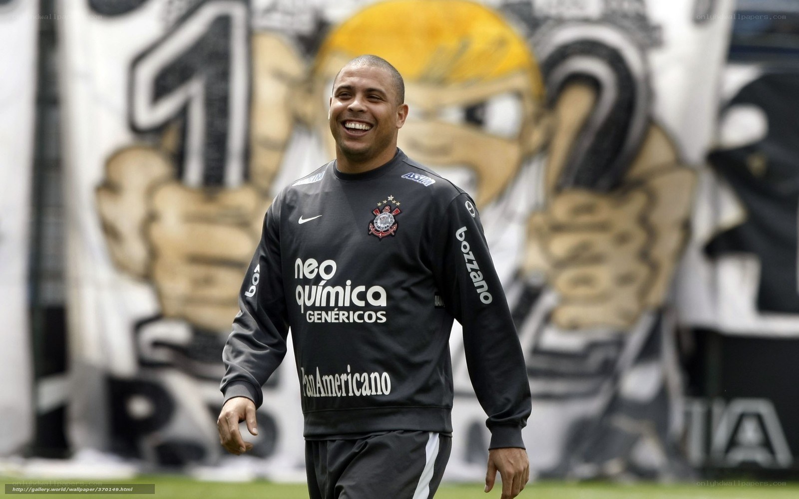 Ronaldinho at Corinthians training