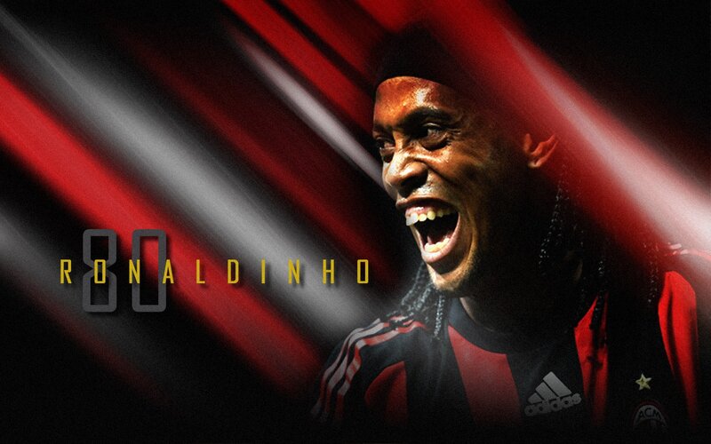 Ronaldinho in AC Milan jersey