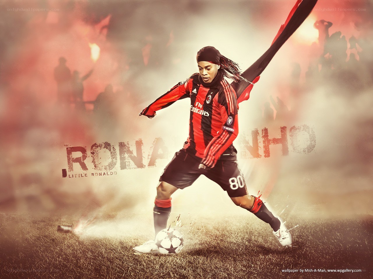 Ronaldinho in AC Milan kit