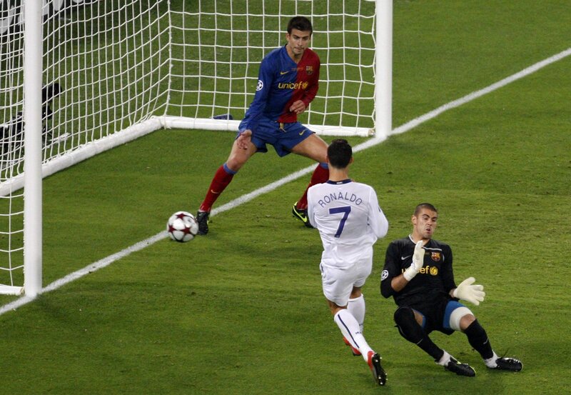 Ronaldo scores against Barcelona