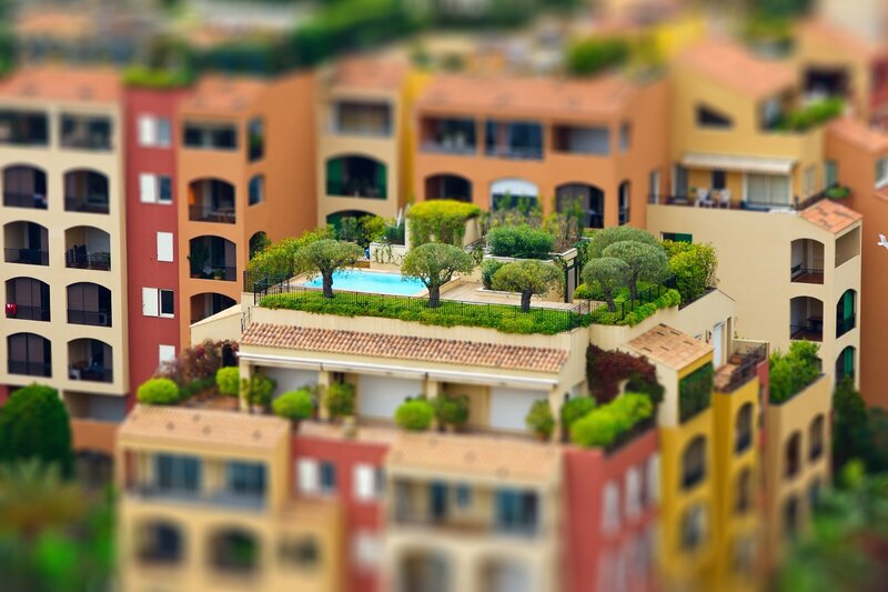 Rooftop Pool Complex