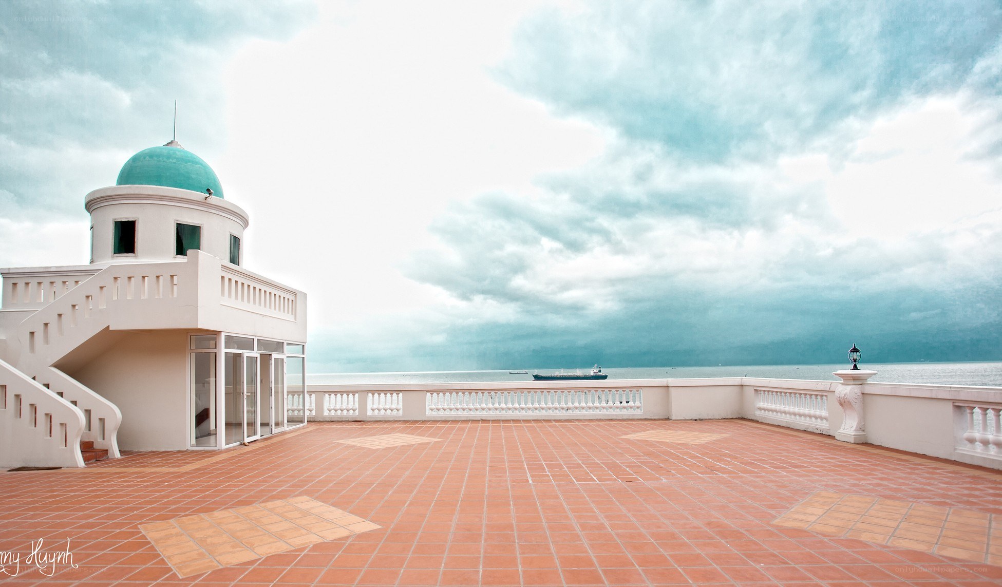 Rooftop terrace with sea view