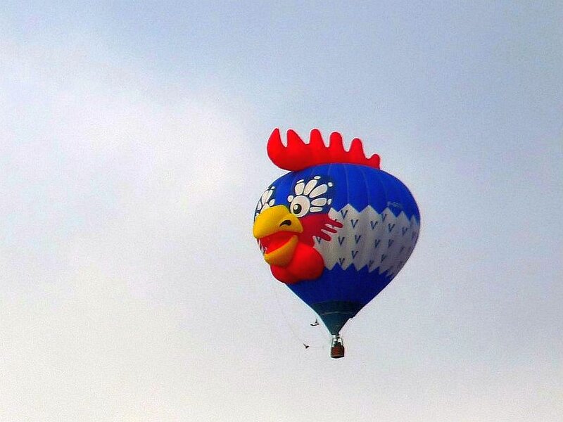 Rooster-shaped Hot Air Balloon