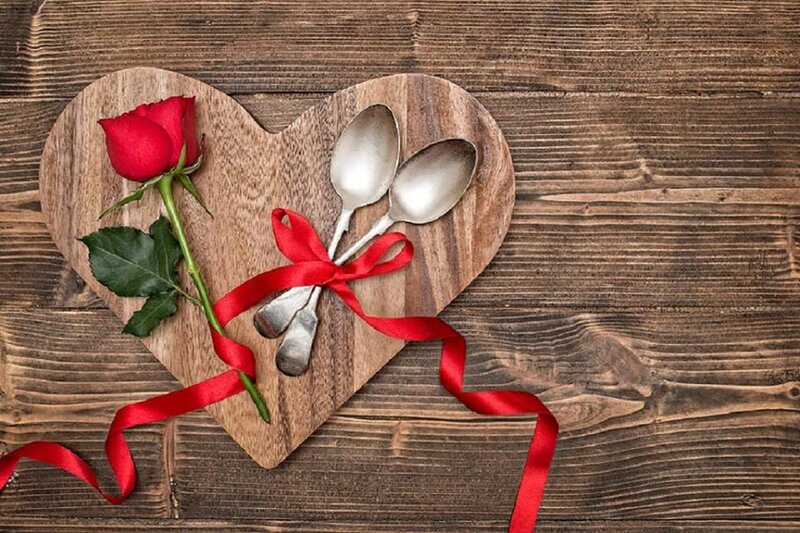 Rose and Spoons on Heart