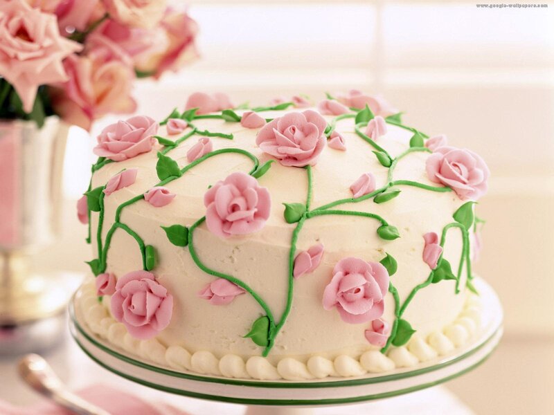 Rose-decorated Cake