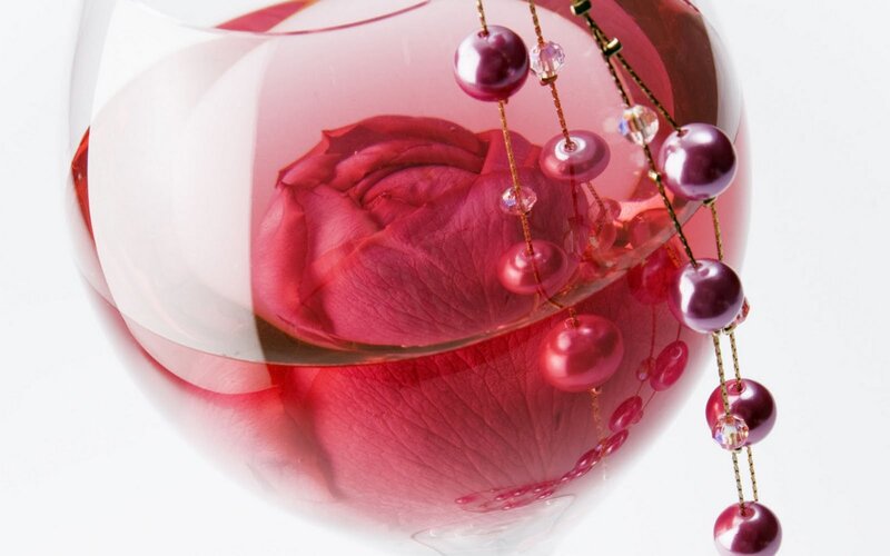 Rose in Wine Glass — Red