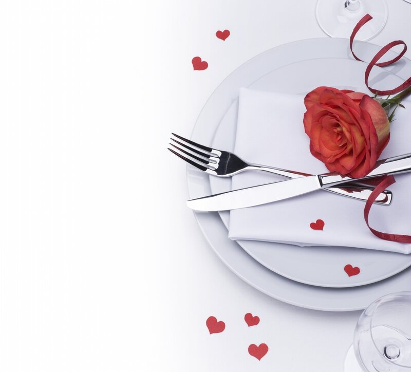 Rose on Dinner Plate — White, Romantic
