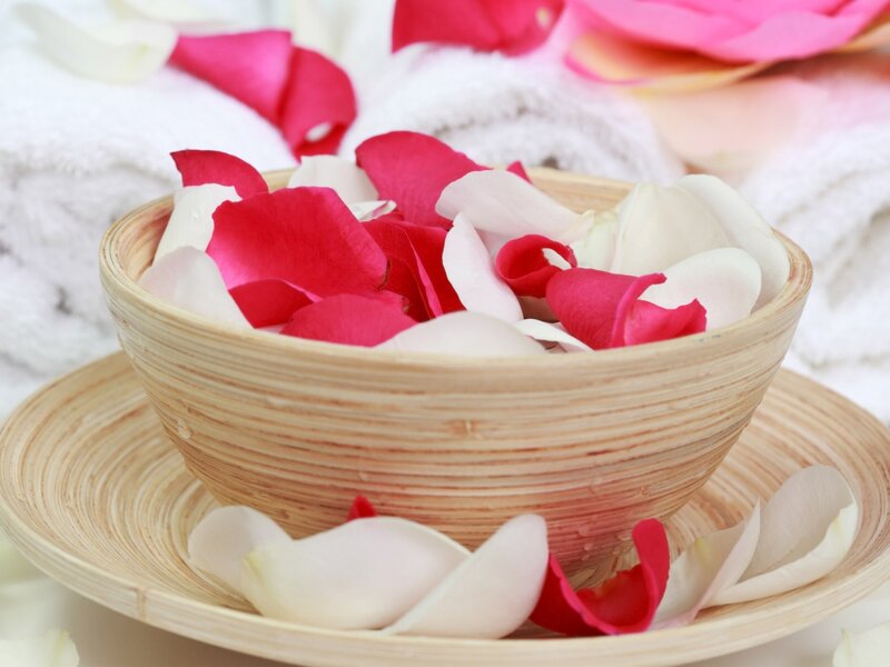 Rose Petals in Bowl — White, Serene