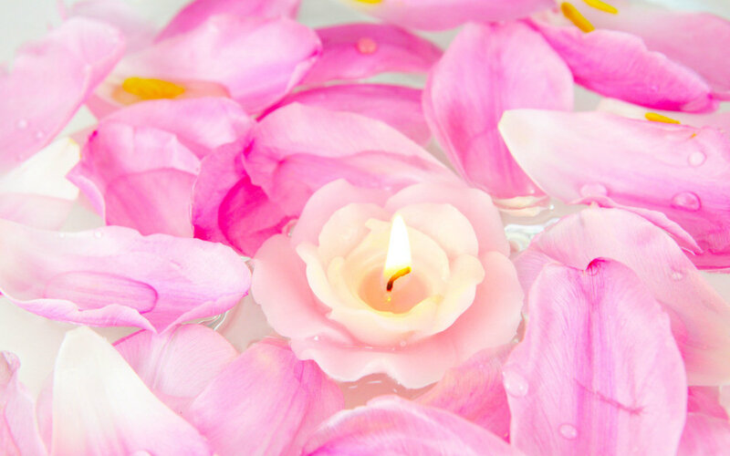 Rose-shaped Candle — Pink