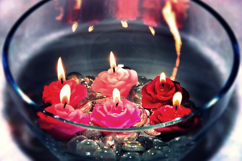 Rose-shaped Candles