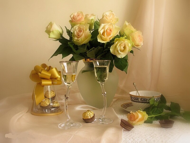 Roses and Chocolates on Table — Beige