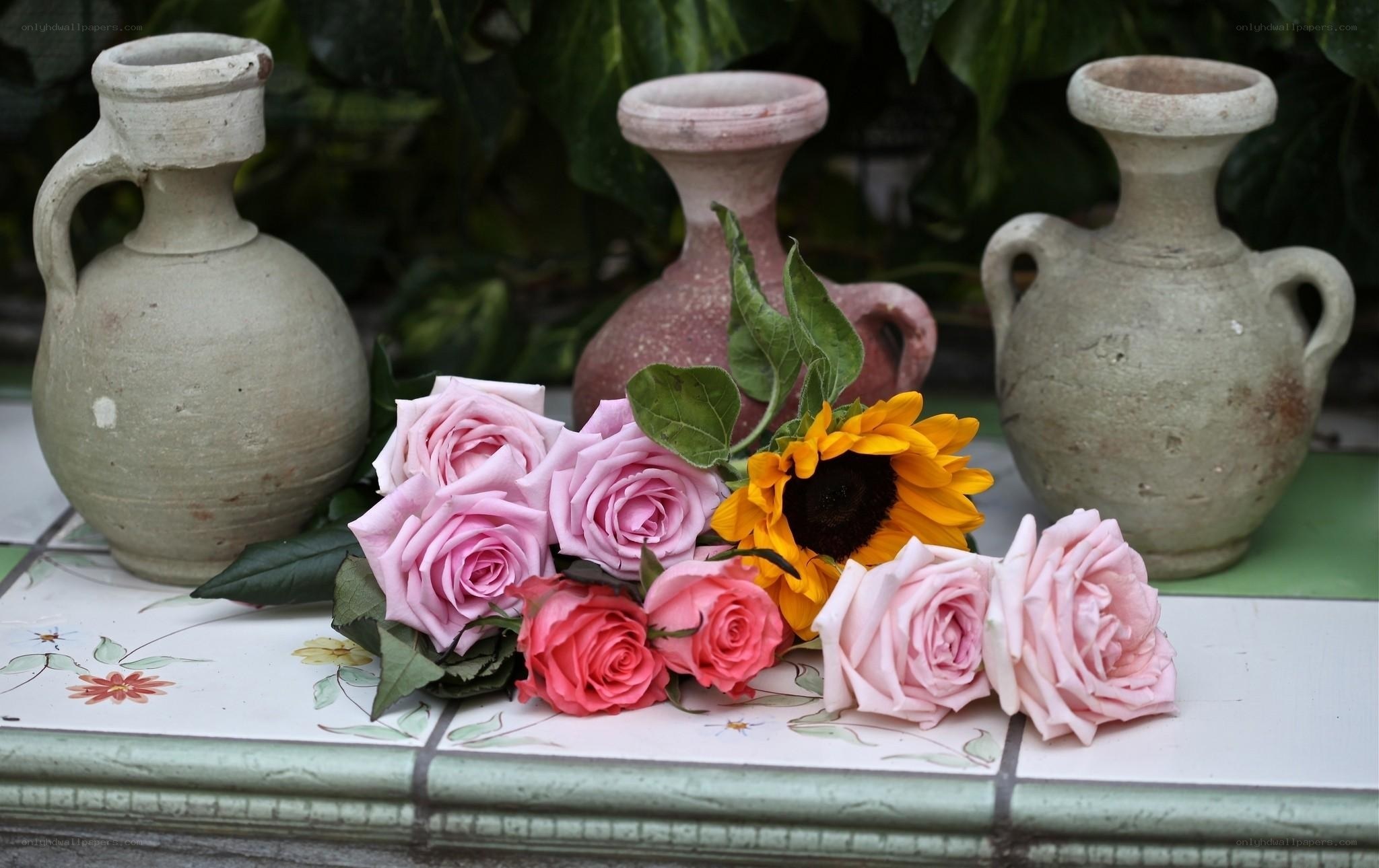 Roses and sunflower on tiles