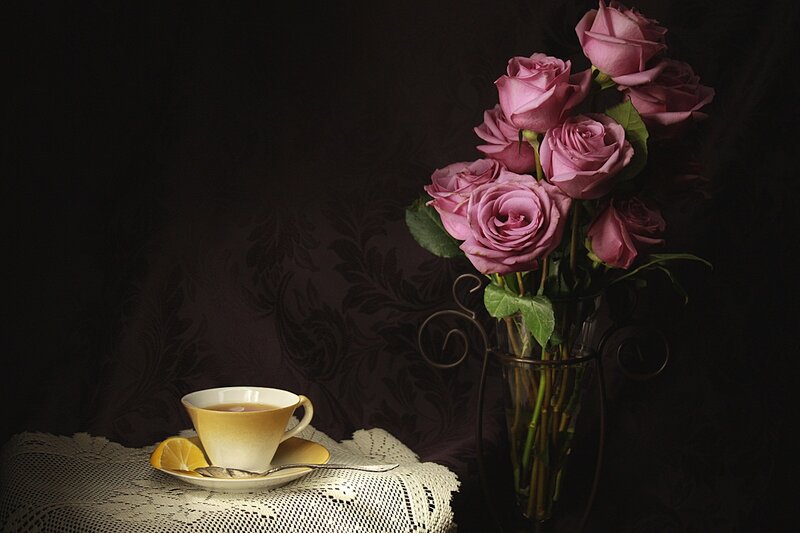 Roses and Tea Cup — Purple
