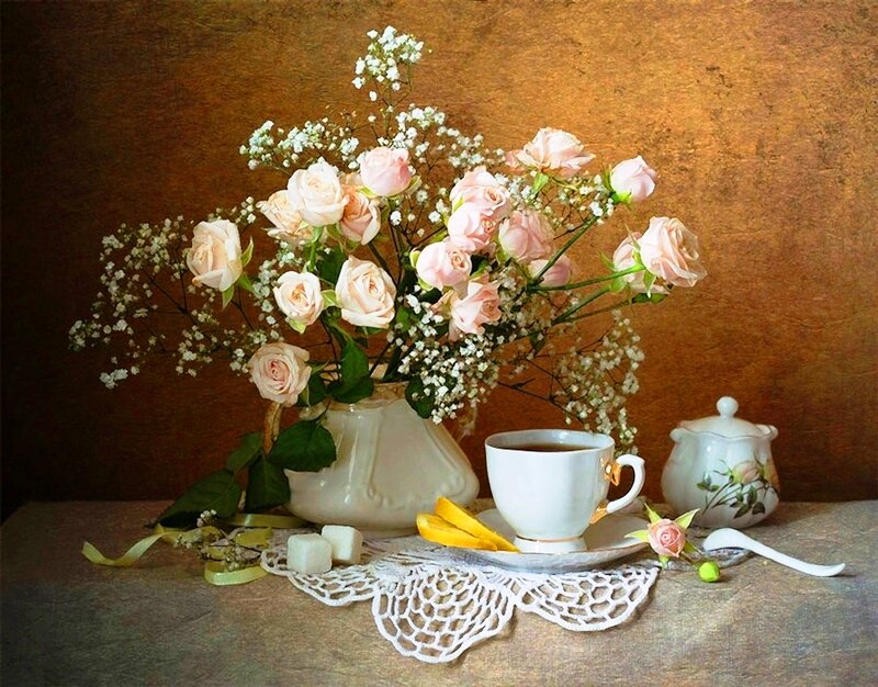Roses and Tea Set — Brown