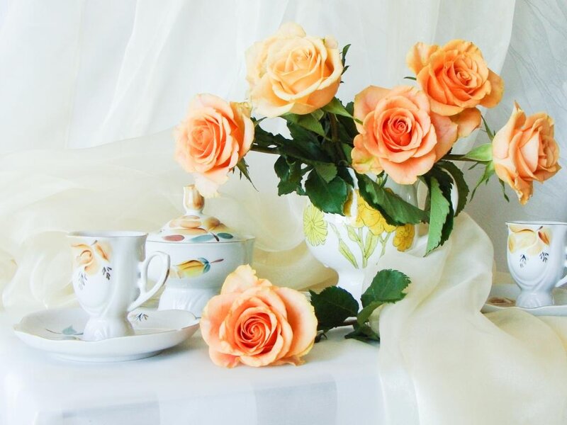 Roses and Tea Set — Orange