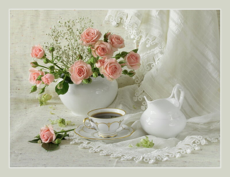 Roses and Tea Set — Pink