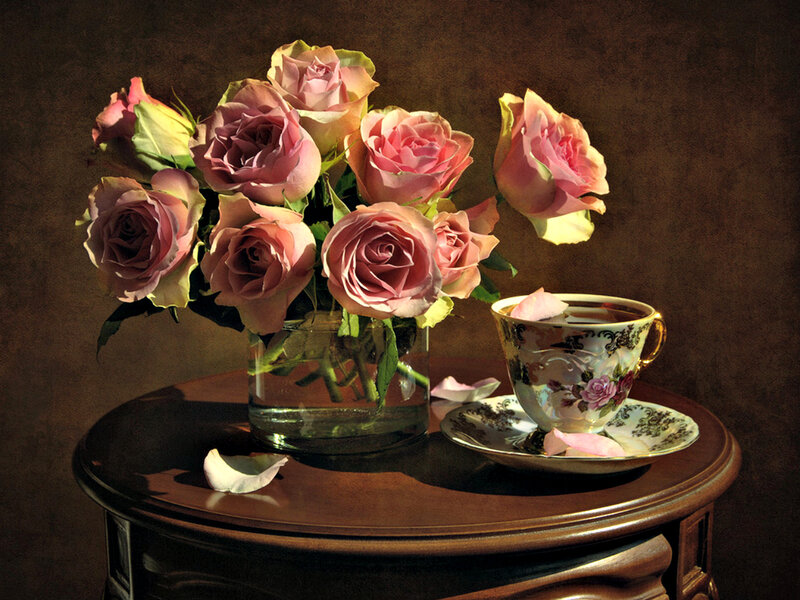 Roses and Teacup — Brown