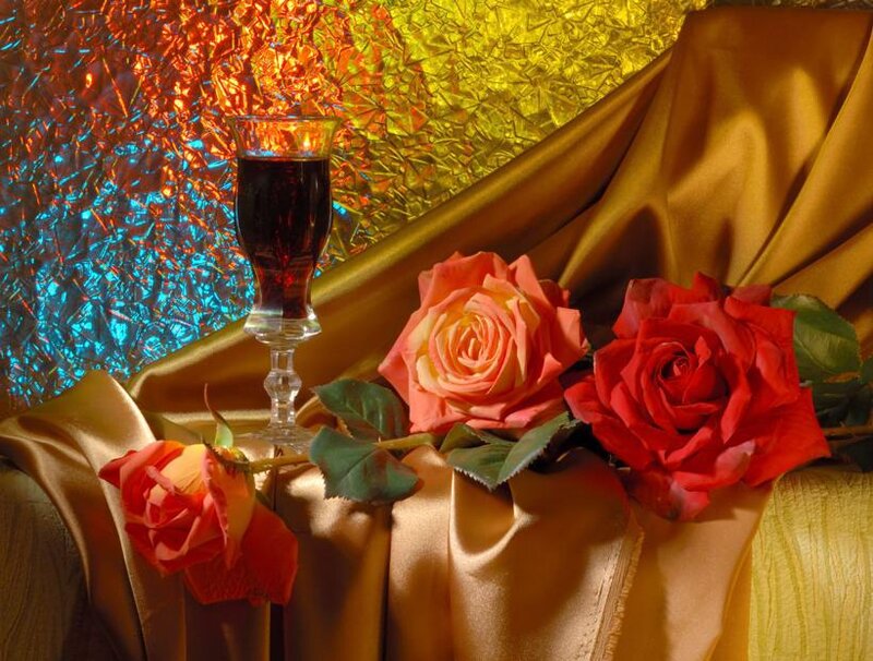 Roses and Wine Glass — Gold