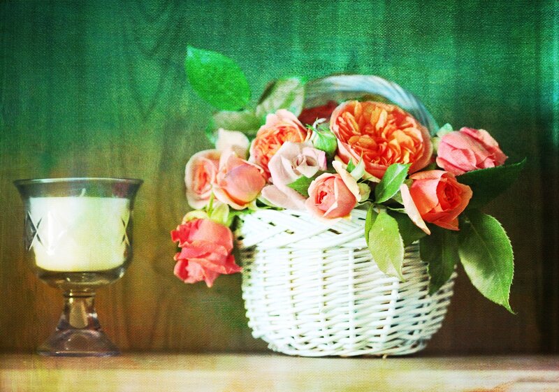 Roses in a Basket — Green