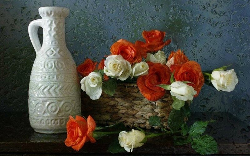 Roses in a Basket — White