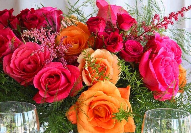 Roses in a Bouquet — Pink, Festive