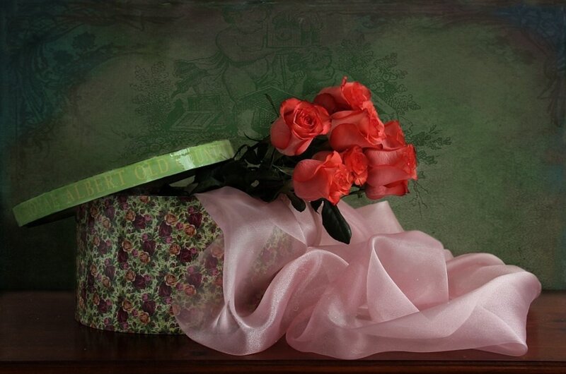 Roses in a Hatbox