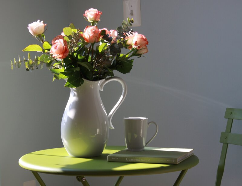 Roses in a Pitcher — Green, Serene