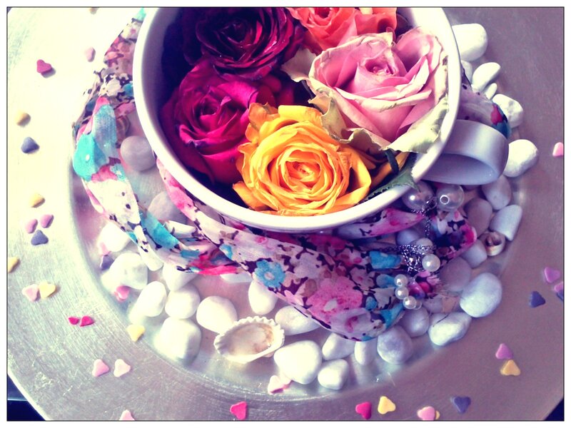 Roses in a Teacup — Pink, Calm, Photograph, Flowers, Rocks