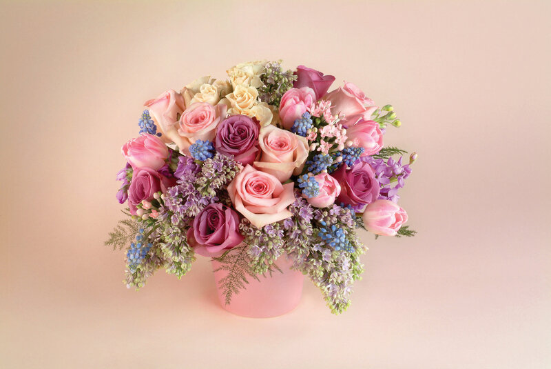 Roses in a Vase — Pink, Calm, Photograph, Flowers
