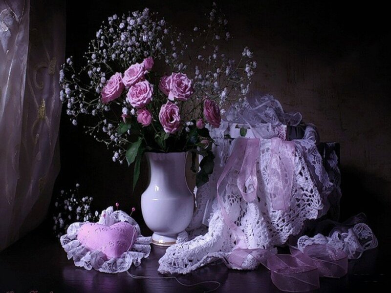 Roses in a Vase — Purple