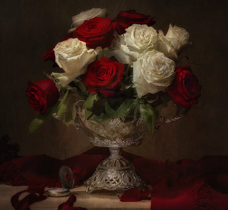Roses in Silver Vase — Red