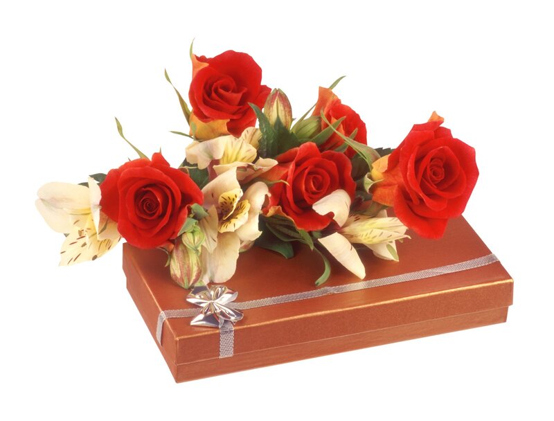 roses on gift box