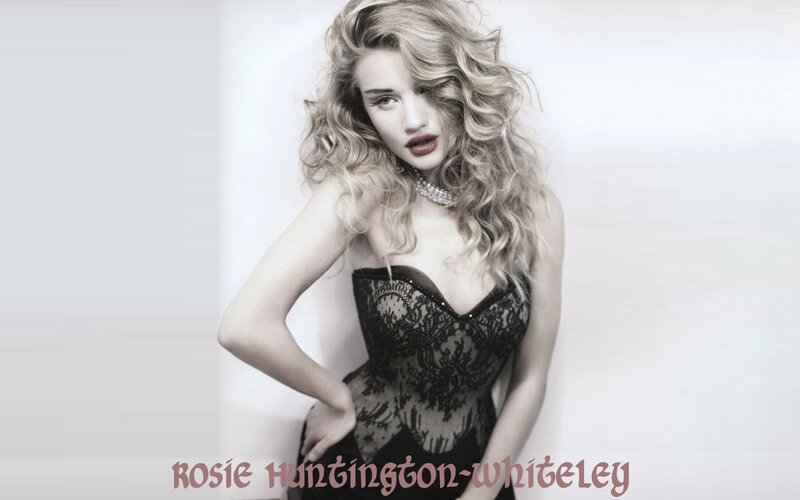 Rosie Huntington-Whiteley portrait