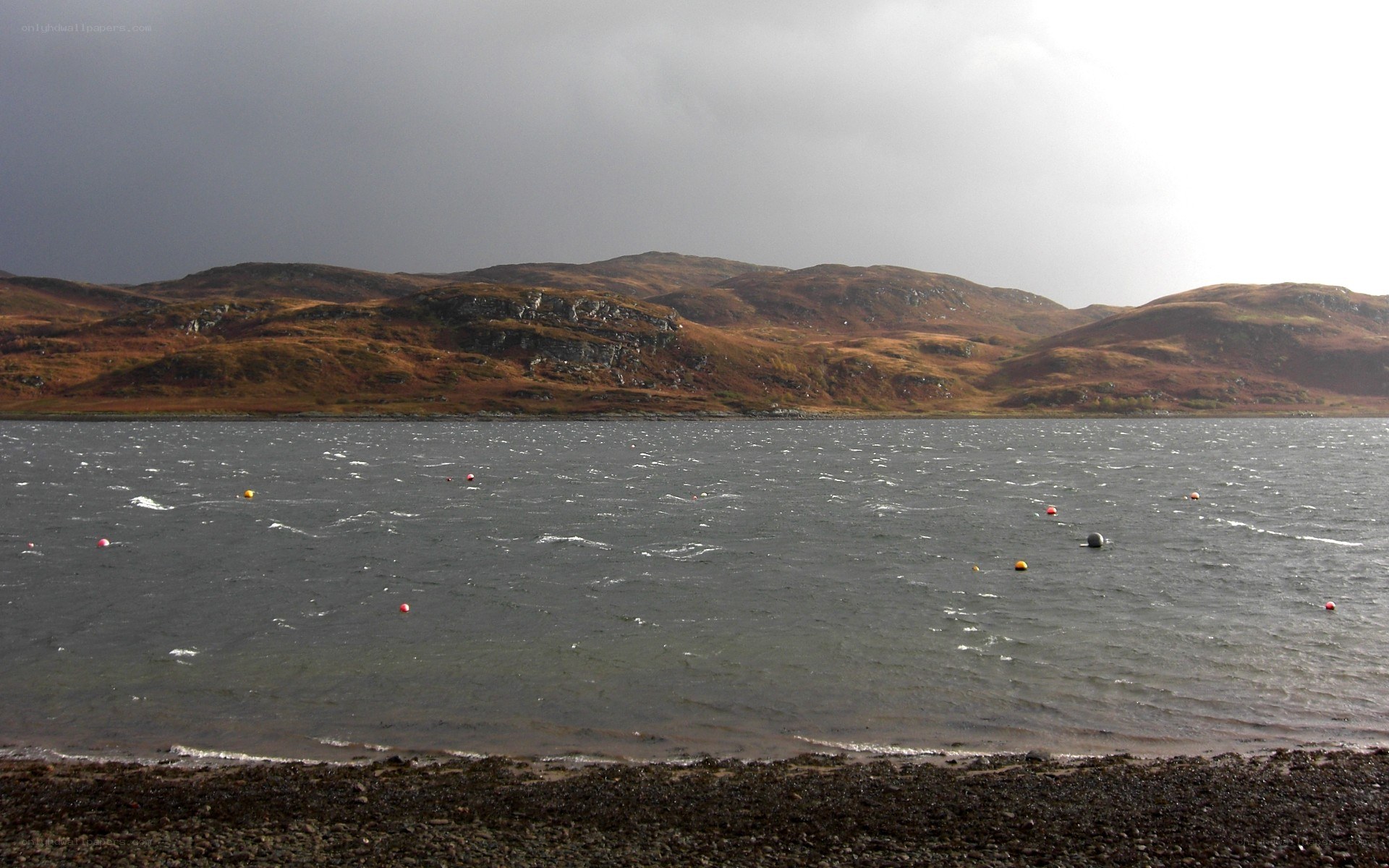 Rough waters at a coastal bay