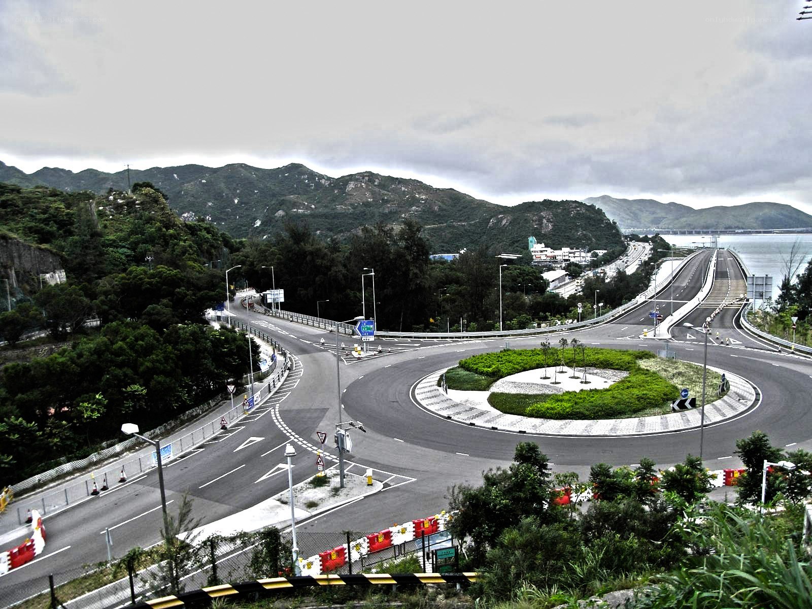 Roundabout near a bridge