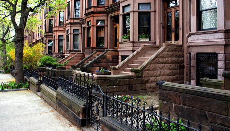 row houses in a city neighborhood