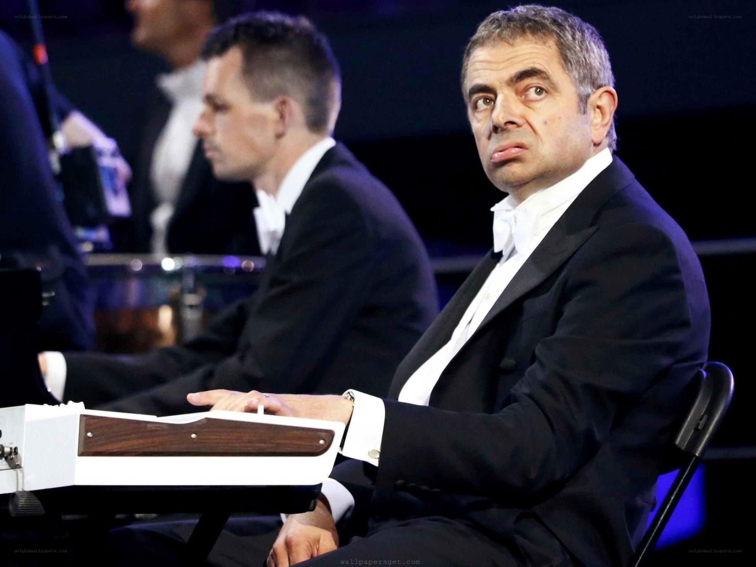 Rowan Atkinson at formal event