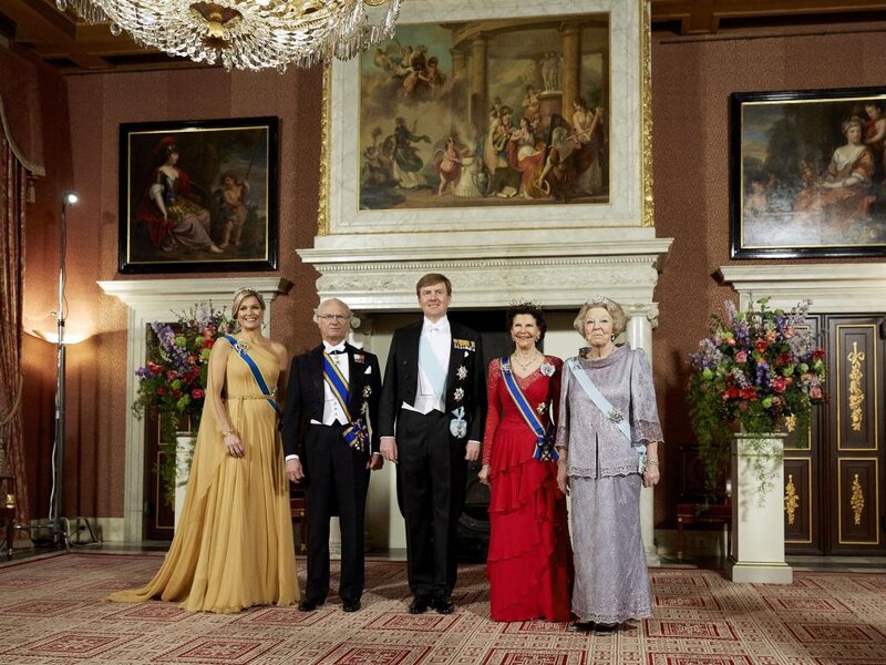 Royal Family Portrait — Red