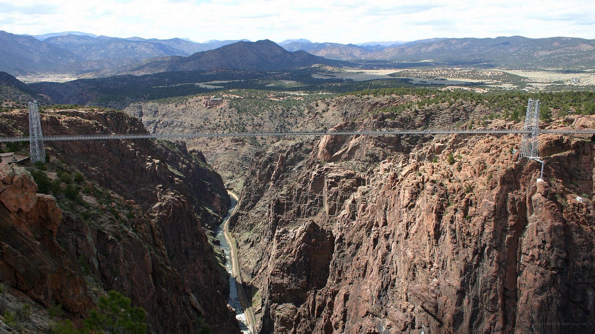 Royal Gorge Bridge spanning canyon