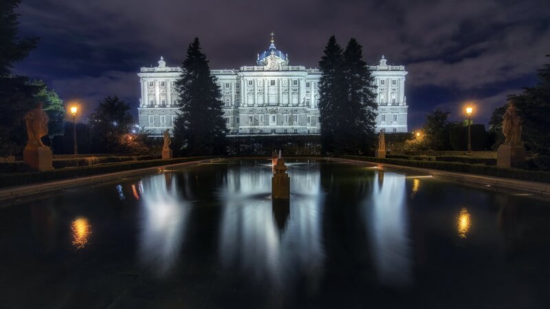 Royal Palace of Madrid — Black
