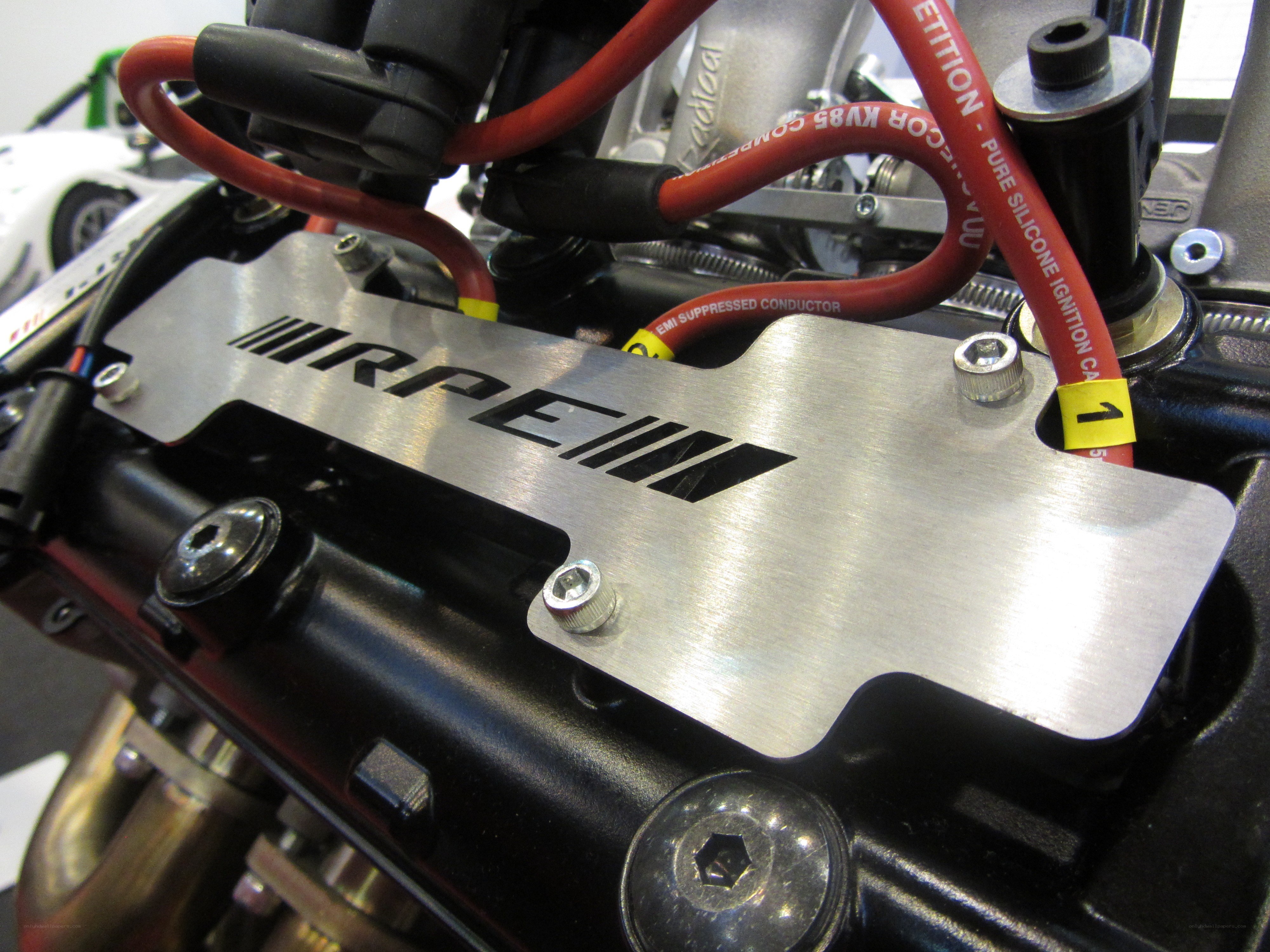 RPE engine cover detail