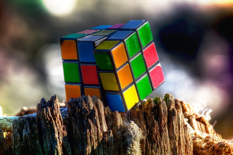 Rubik's Cube on Stump