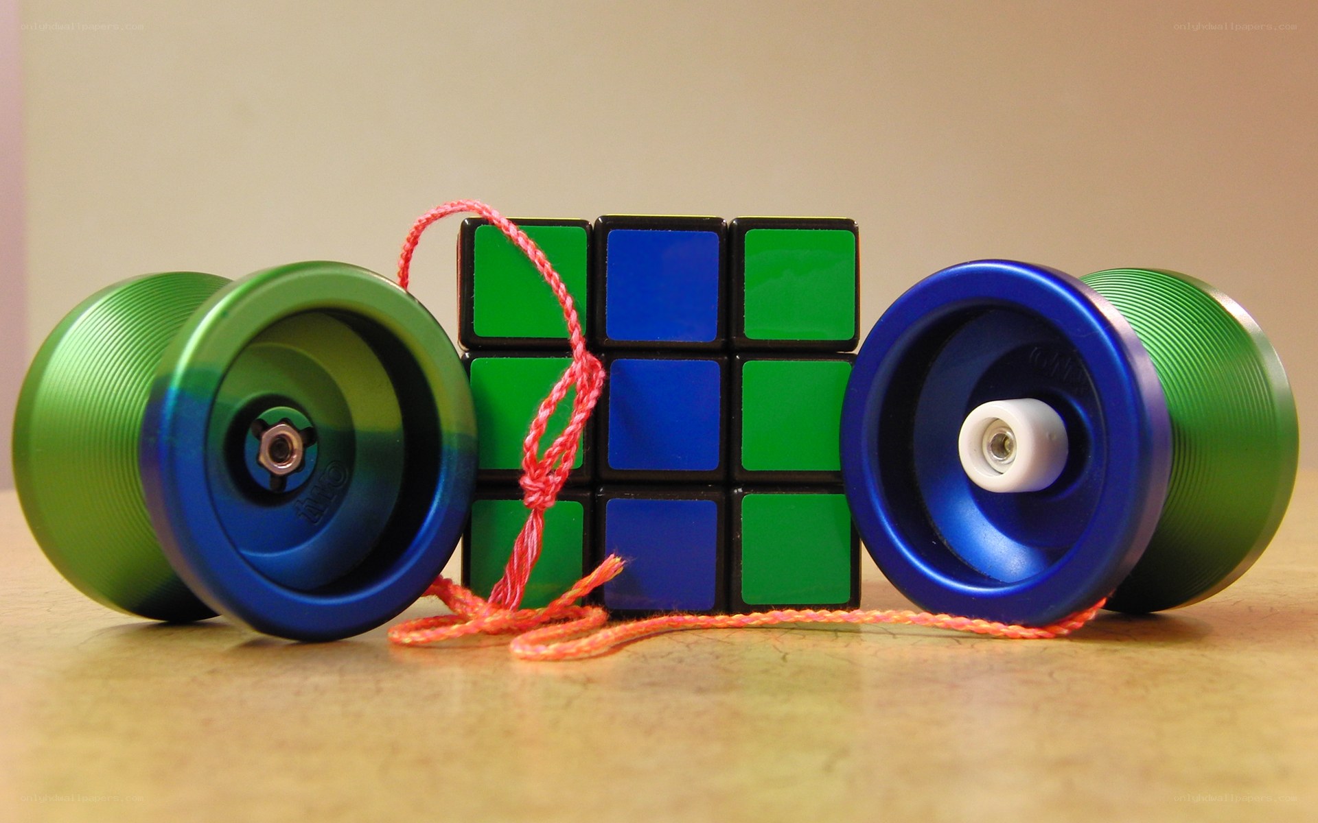 Rubik's cube with yoyos