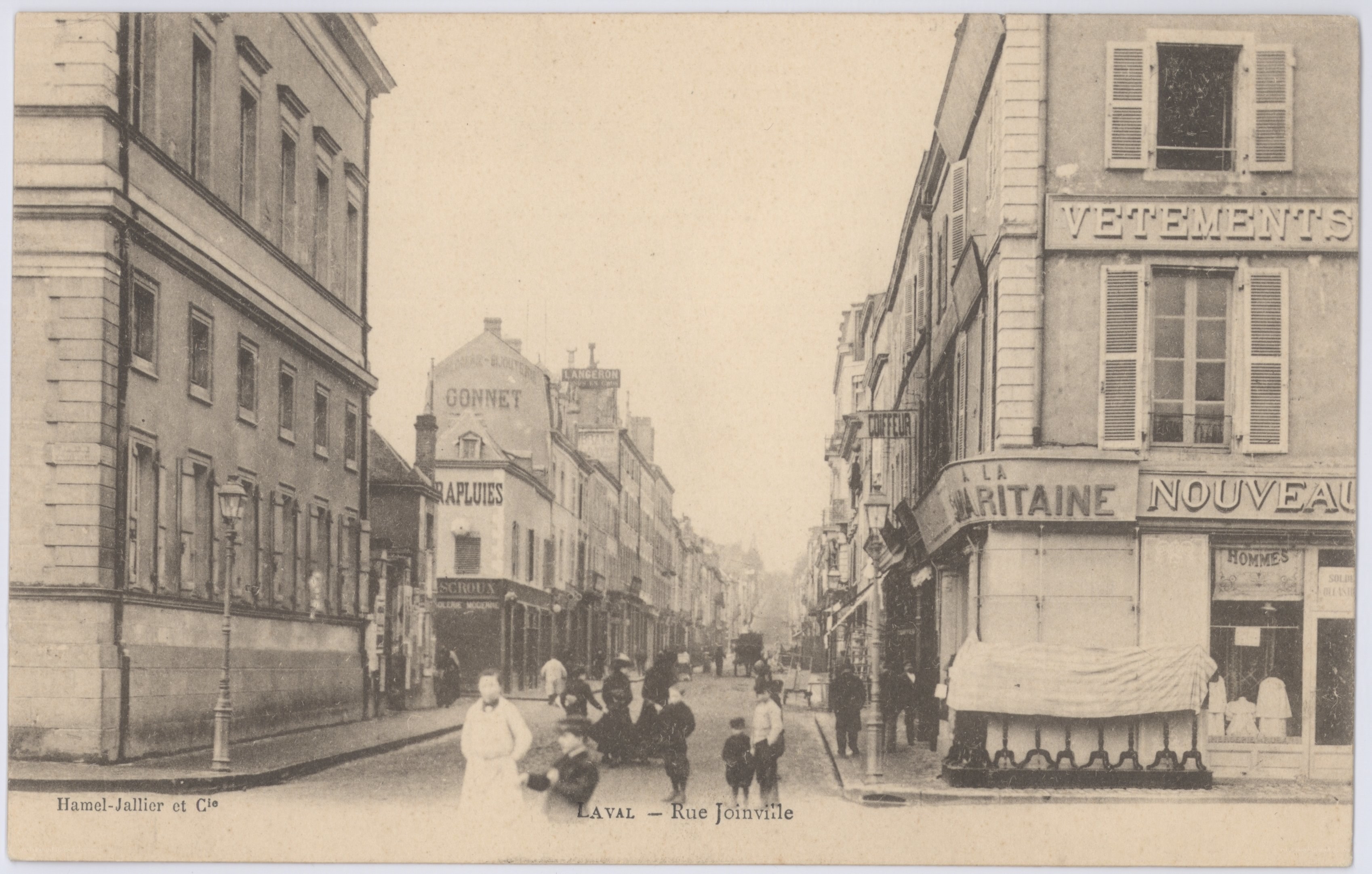 Rue Joinville in Laval