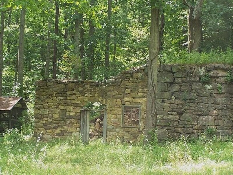 Ruined Stone Building — Green, Serene