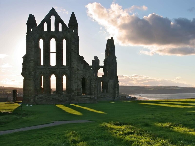 ruins of whitby abbey