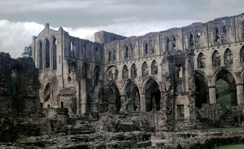 ruins of whitby abbey